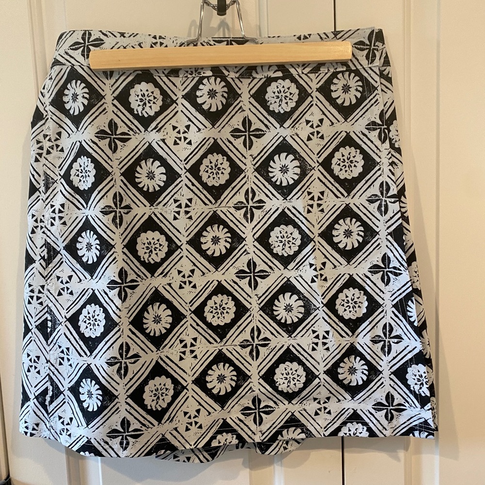 RipSkirt Hawaii Skirt Fijian Tapa size M.  Length 2